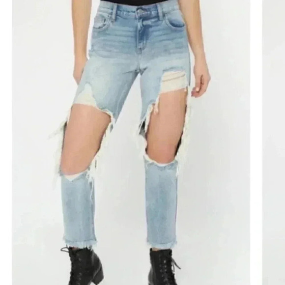 Distressed Denim Jeans - Picture 3 of 3